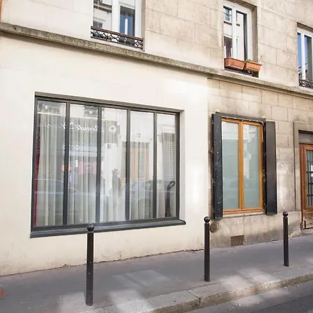 Souplex Apt In Batignolles, By Guestready Апартаменты Париж